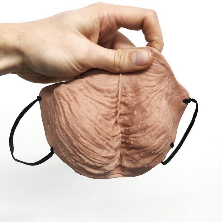 L Homme Au Plus Grosse Testicule Du Monde Vous pouvez maintenant obtenir un masque qui ressemble à des testicules