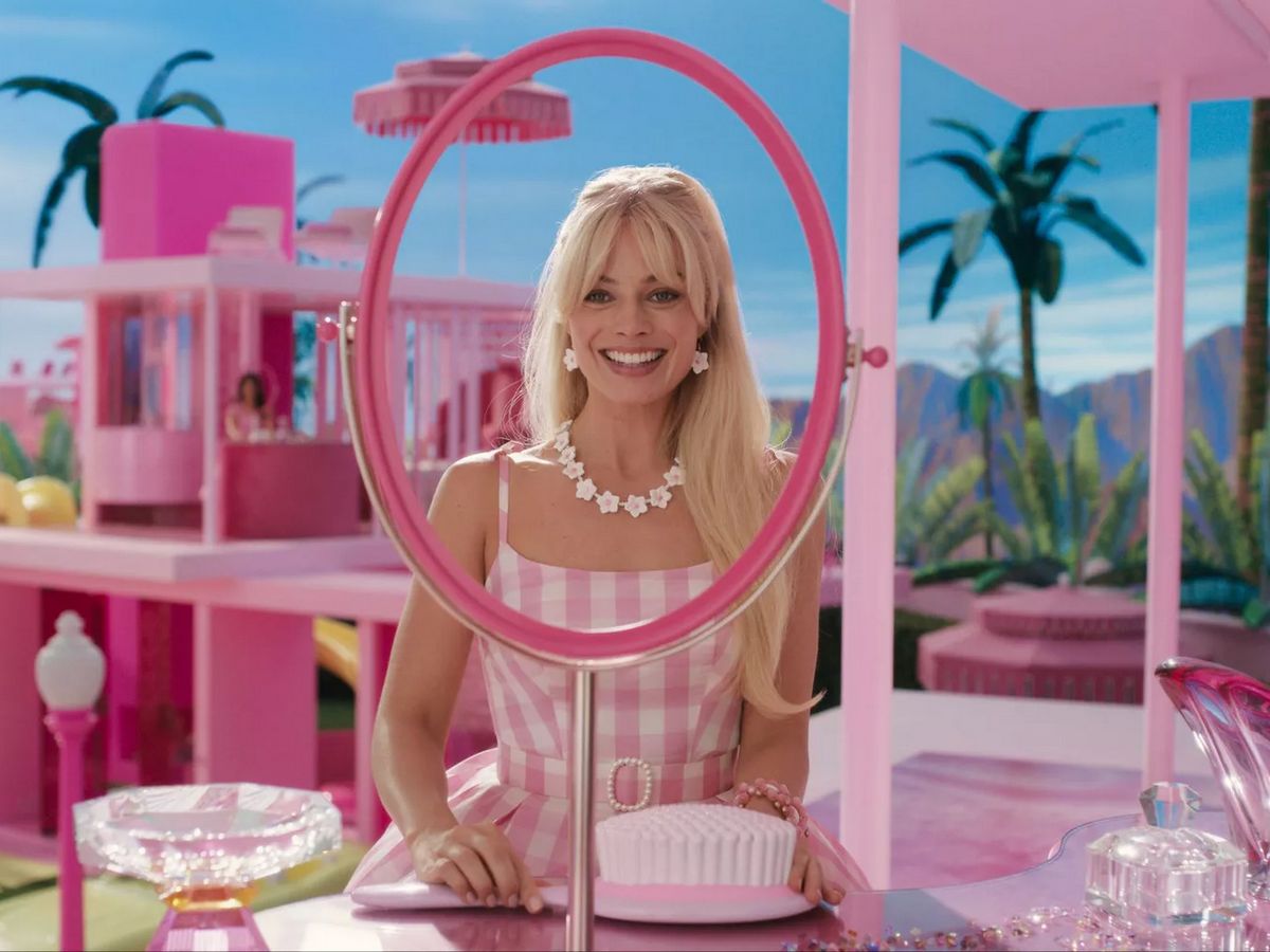 Le film Barbie, réalisé par Greta Gerwig, a dépassé le milliard de dollars de recettes au box-office mondial.